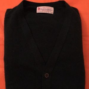 Men’s Cashmere vneck cardigan